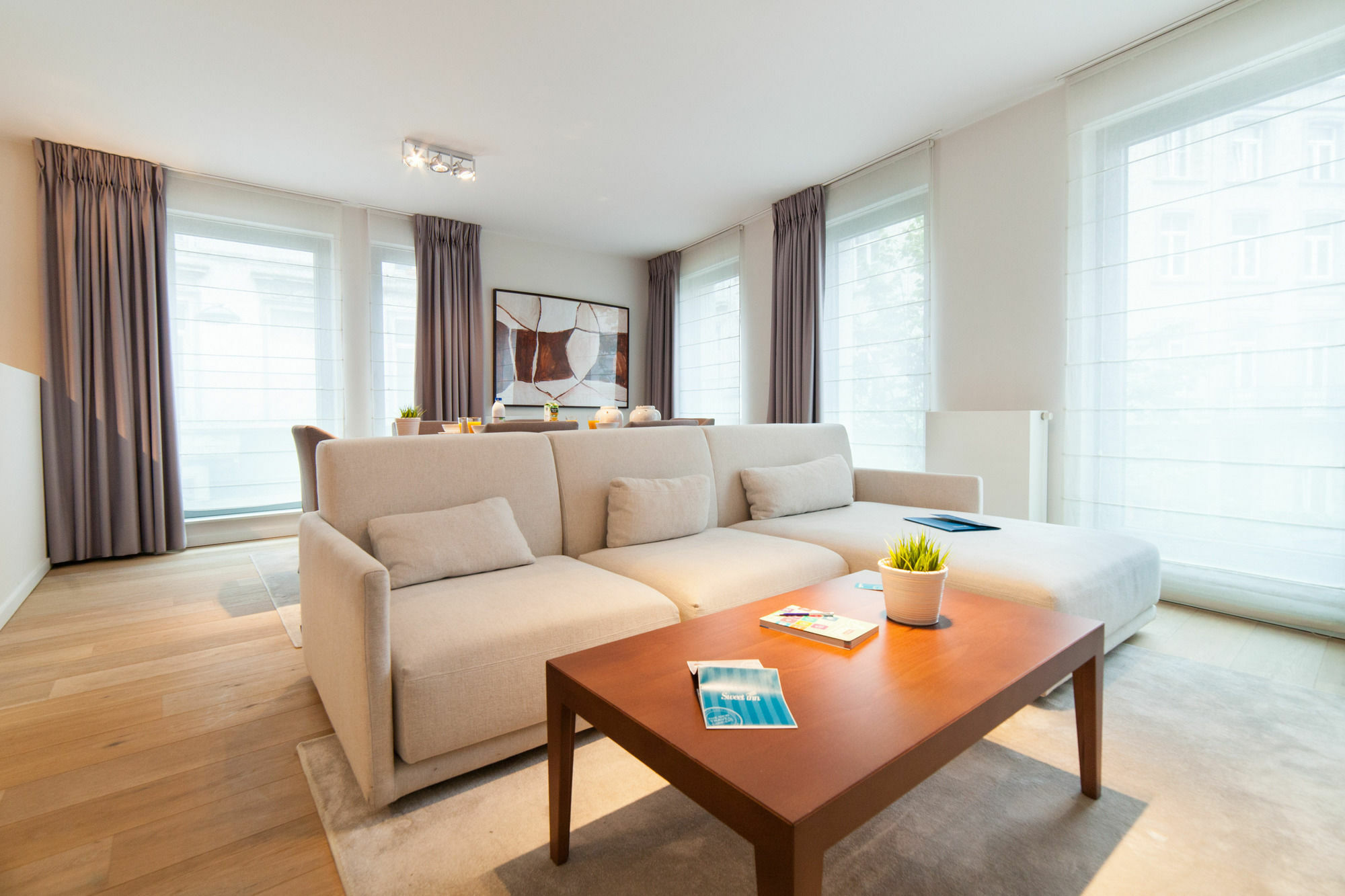 בריסל Sweet Inn Apartments - Major Rene Dubreucq מראה חיצוני תמונה